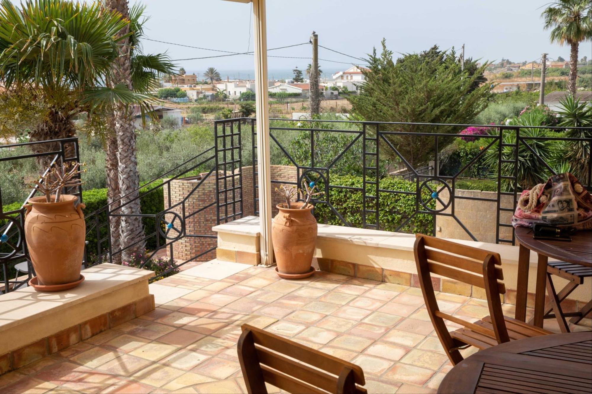 Villa Libeccio Appartment With Shared Swimming Pool, At 200 Meters From The Beach, Solarium And Private Parking Avola Extérieur photo